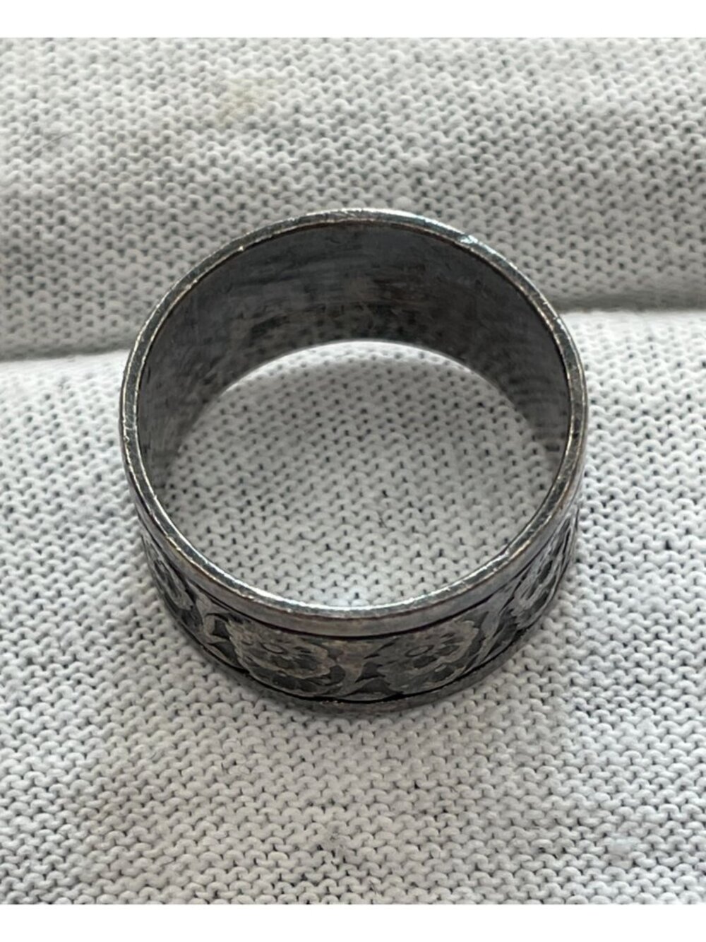 Vintage Sterling Silver Wide Floral Repousse Band Ring Size 7 Ornate Flower Vine - Picture 5 of 9